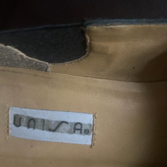 LADIES LEATHER UNISA SHOES MADE IN BRAZIL. - Picture 2 of 2